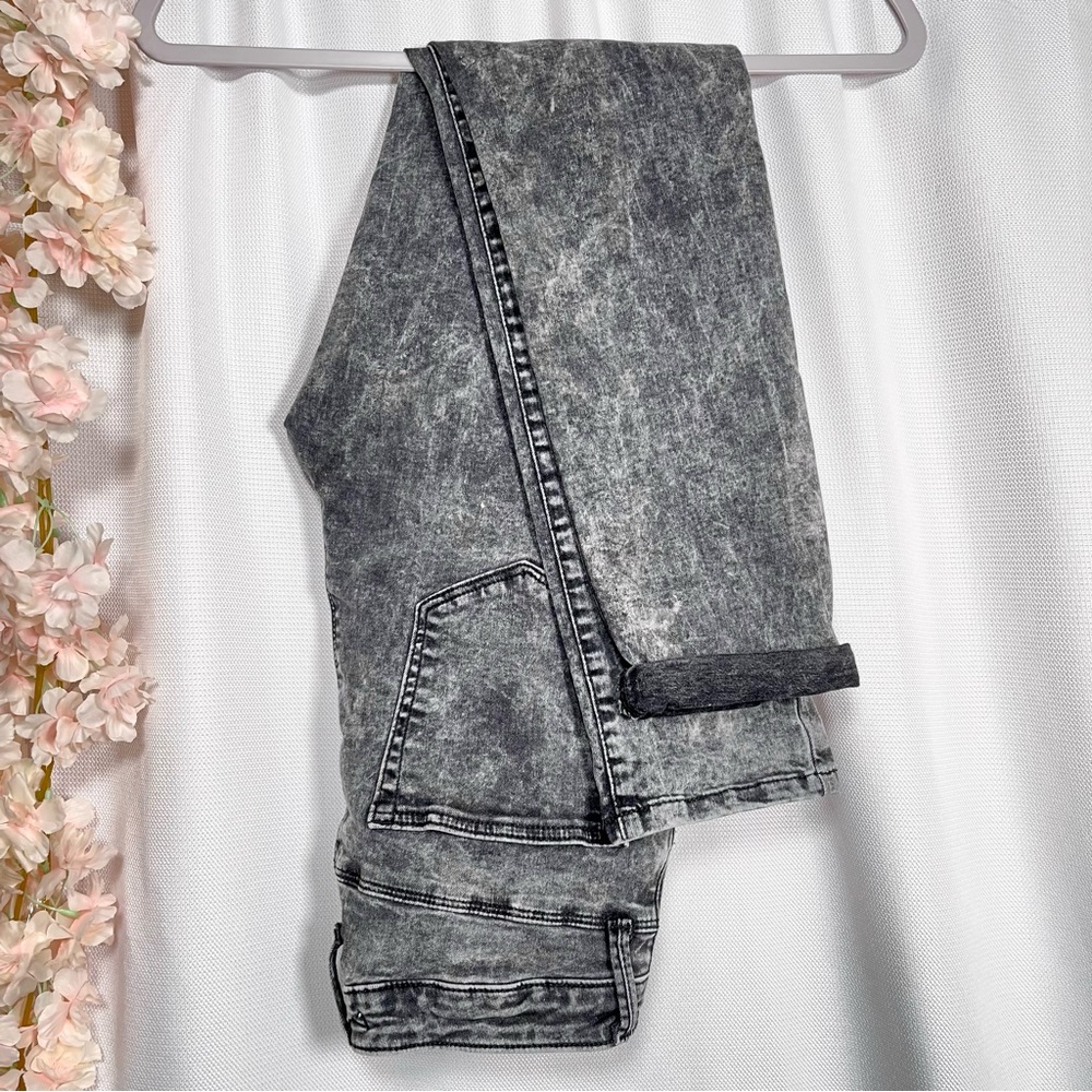 90s Acid wash black skinny jeans 27